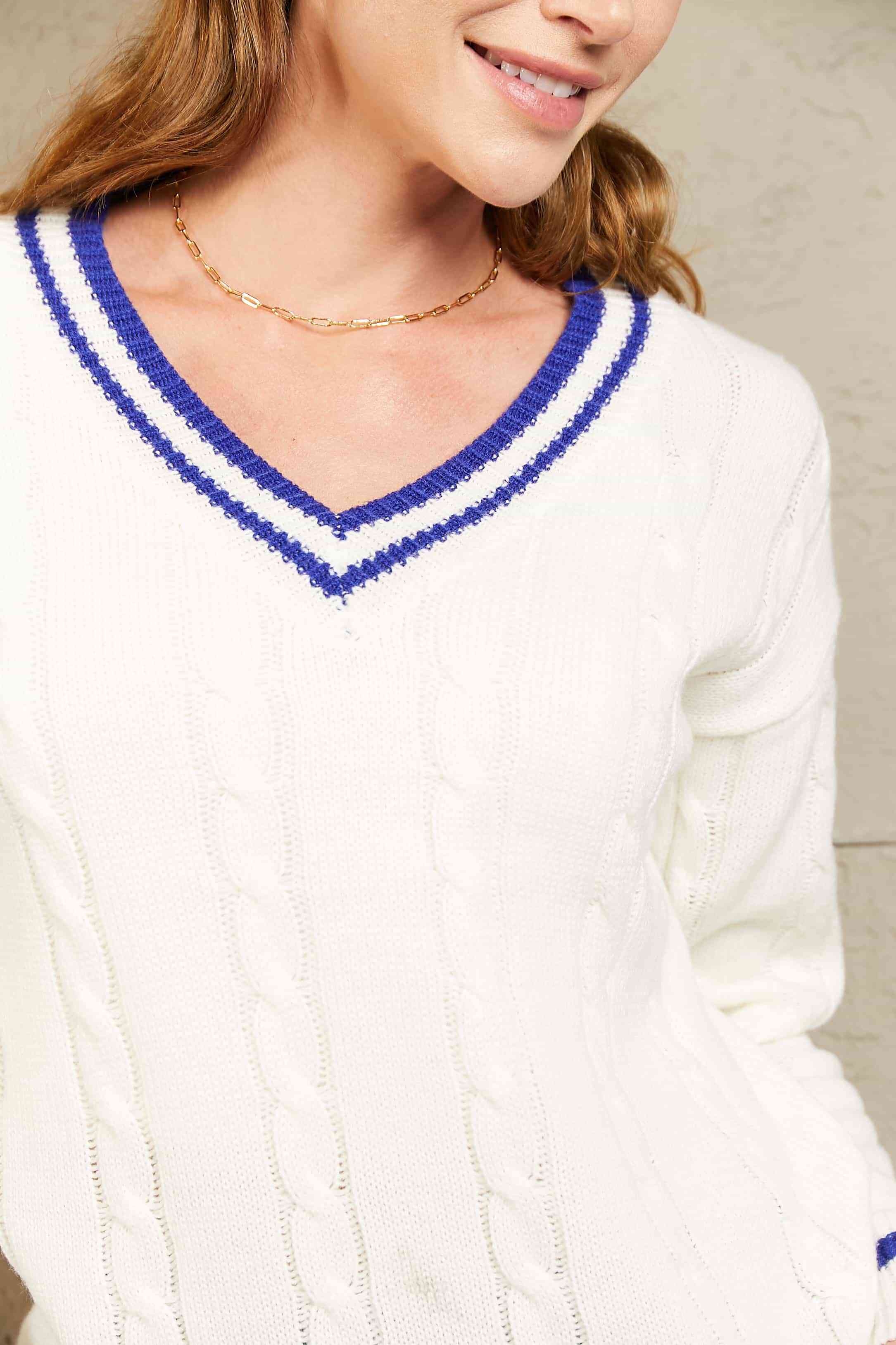 Woven Right Contrast V-Neck Cable-Knit Sweater